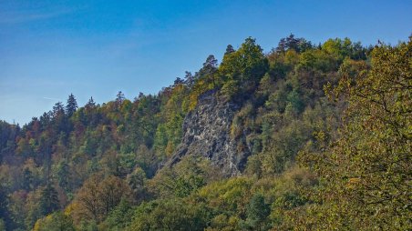 Přírodní rezervace Bílý kříž
Úplně první lezení pro nás v nové lokalitě na skalách nad řekou Dyje v přírodní rezervaci Bílý kříž nedaleko hranic s Rakouskem.