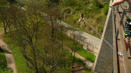 2011-04-23 - Třebíč - Borovinský most - Kienova houpačka