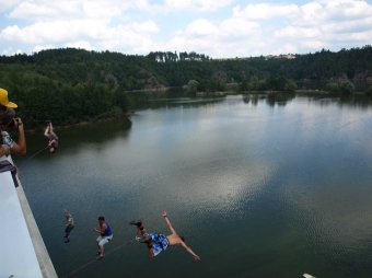 2012-07-07 - Dalešická přehrada - Stropešínský most - Kienova houpačka