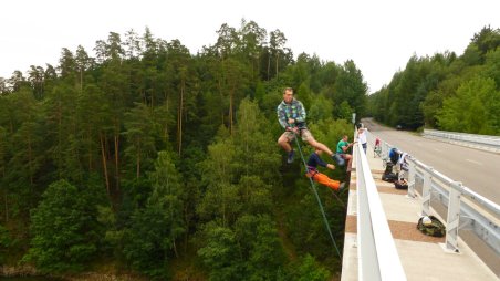 2012-07-14 - Dalešická přehrada - Stropešínský most - Kienova houpačka