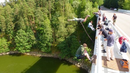 2012-07-22 - Dalešická přehrada - Stropešínský most - Kienova houpačka