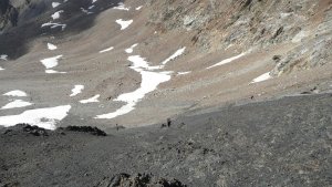 Vysokohorská turistika v okolí ruského Elbrusu