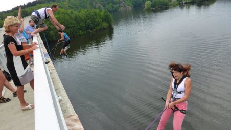2013-06-16 - Dalešická přehrada - Stropešínský most - Kienova houpačka