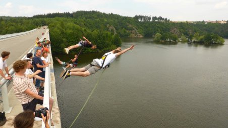 2013-07-07 - Dalešická přehrada - Stropešínský most - Kienova houpačka