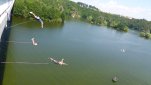 ZOBRAZIT fotky proběhlé akce:
2013-07-27 - Dalešická přehrada - Stropešínský most - Kienova houpačka