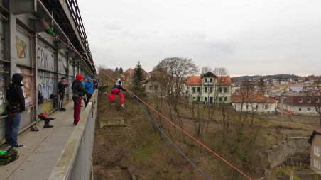 2014-02-22 - Třebíč - Borovinský most - Rope Jumping