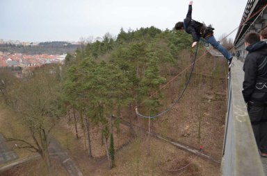 2014-02-22 - Třebíč - Borovinský most - Rope Jumping