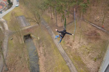 2014-02-22 - Třebíč - Borovinský most - Rope Jumping