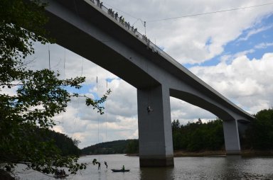 2014-05-31 - Dalešická přehrada - Stropešínský most - Rope Jumping
