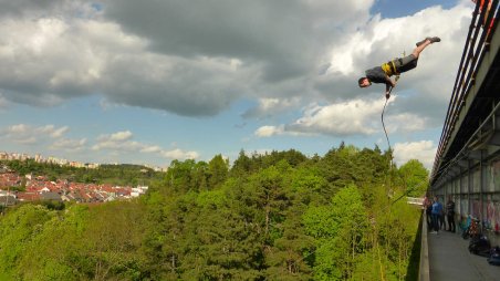 2015-05-10 - Třebíč - Borovinský most - Rope Jumping