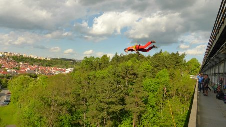 2015-05-10 - Třebíč - Borovinský most - Rope Jumping