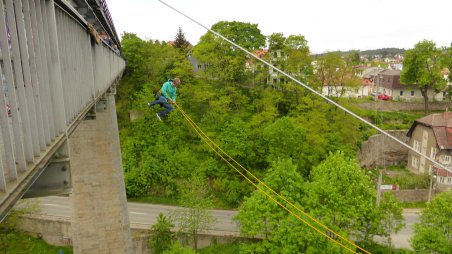 2015-05-17 - Třebíč - Borovinský most - Rope Jumping