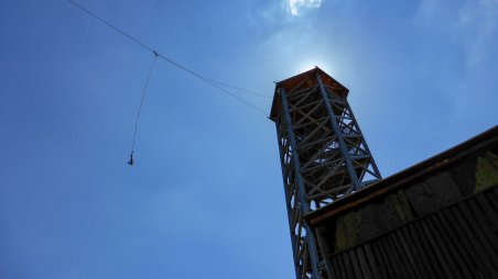 Rope Jumping z rozhledny u Jakuba v České Kanadě