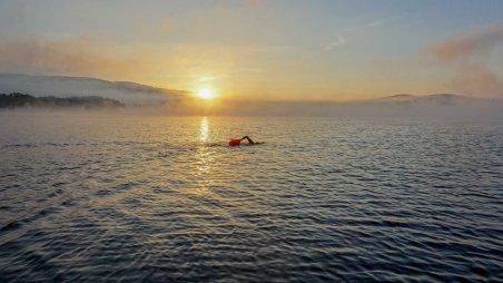 Plavání 34 km: Lipenská přehrada