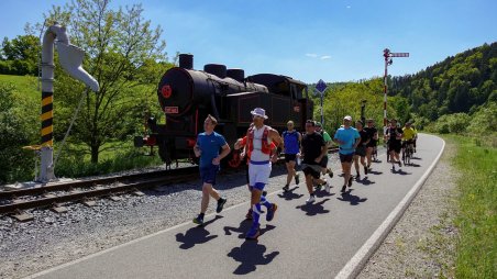 Běh 666 km: Česká republika ze západu na východ