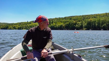Plavání 42 km: Slapská přehrada