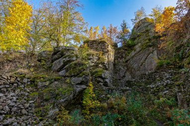 Zřícenina hradu Štarkov (Skály, Stařechovice)