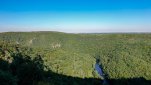 ZOBRAZIT fotky proběhlé akce:
Běh 42 km: Vranov nad Dyjí - Národní park Podyjí
Odpolední běh k Vranovské přehradě, potom přes Býčí horu v národním parku Podyjí do rakouského Hardeggu a večer přes Čížov zpátky do Šumné.