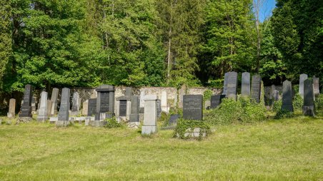 Nový židovský hřbitov ve městě Brtnice