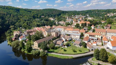 Výhled na Vranov nad Dyjí od Vraní věže