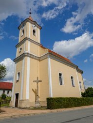 Kostel sv. Vavřince v obci Korolupy