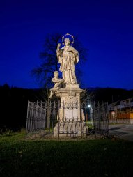 Socha sv. Jana Nepomuckého ve Vranově nad Dyjí