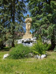 Pomník obětem 1. světové války v obci Korolupy