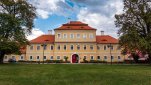 ZOBRAZIT fotky proběhlé akce:
Běh 43 km: Litvínov - Krušné hory
Odpolední proběhnutí kolem lomu Československé armády k zámku Jezeří, potom výstup na Růžový vrch v Krušných horách a noční návrat zpátky do Litvínova.